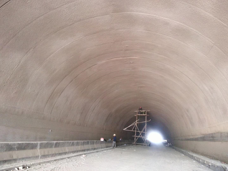 神农架神秘踪峡隧道工程